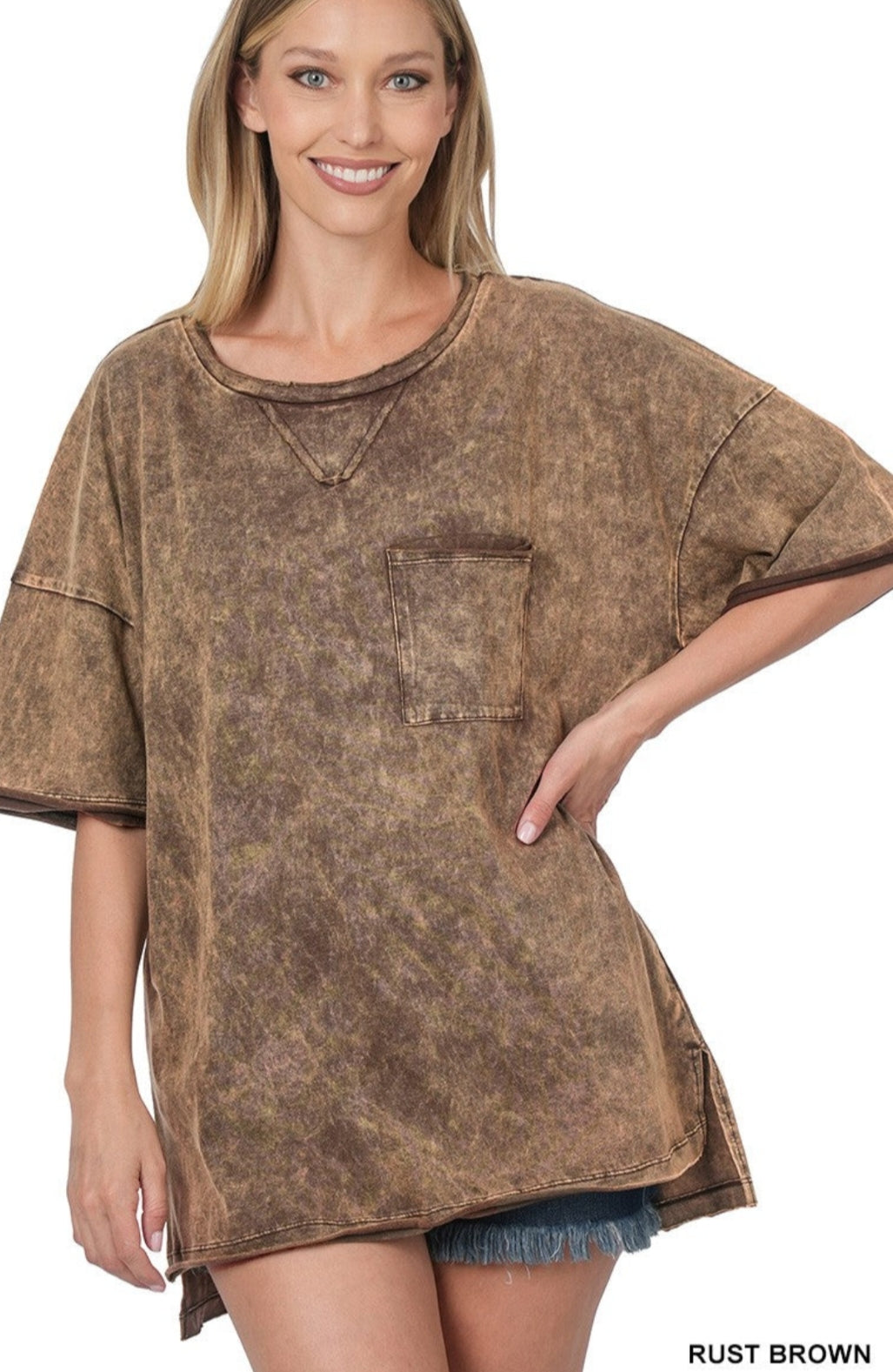Acid washed shirt with pocket