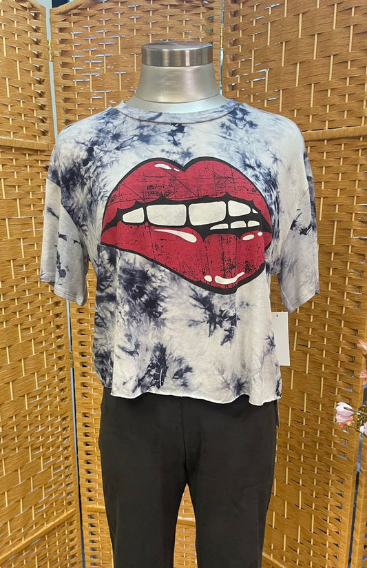 Tie Dye lip crop Tshirt