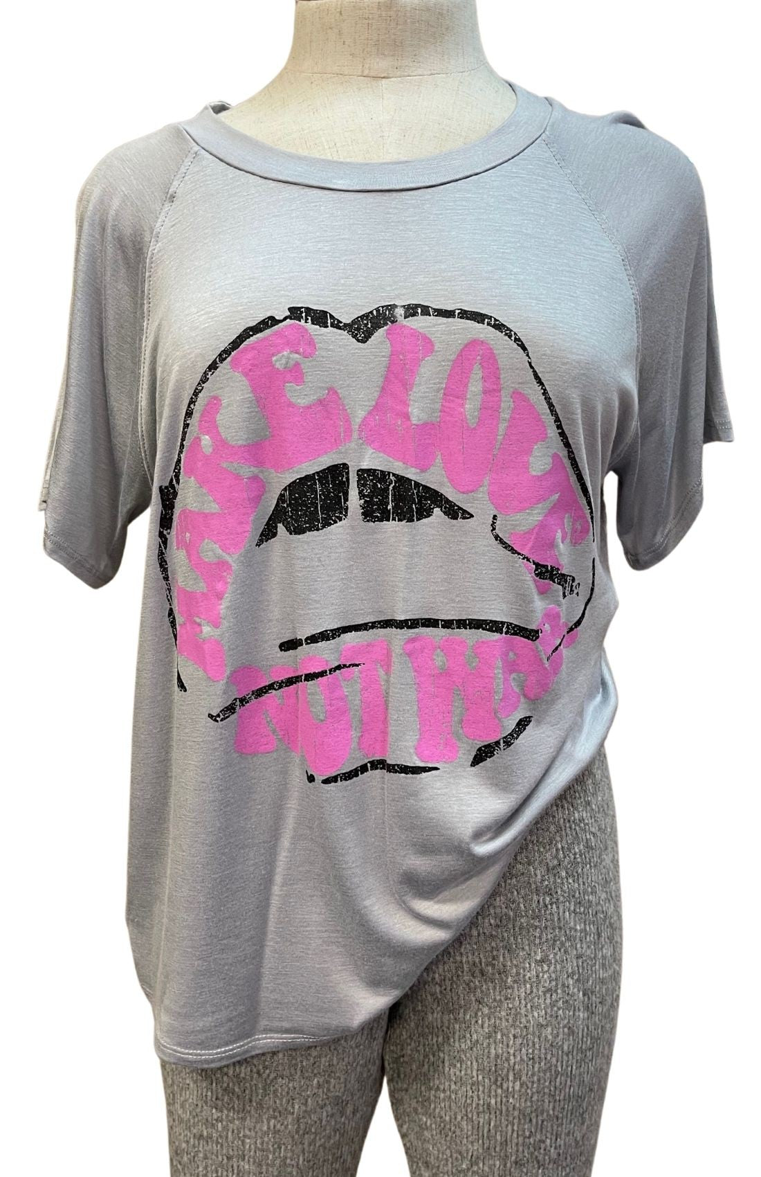 Make love not war Tshirt