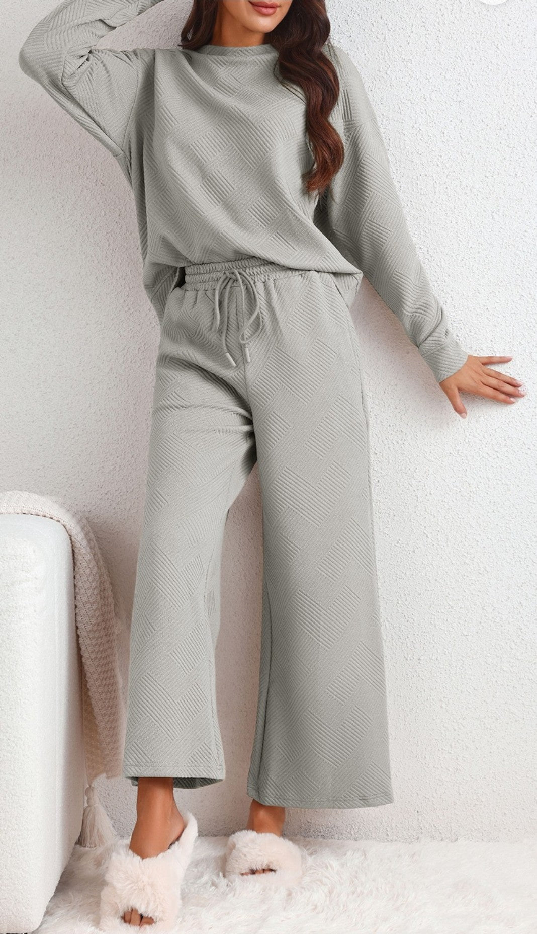 Textured crop pants long sleeve set