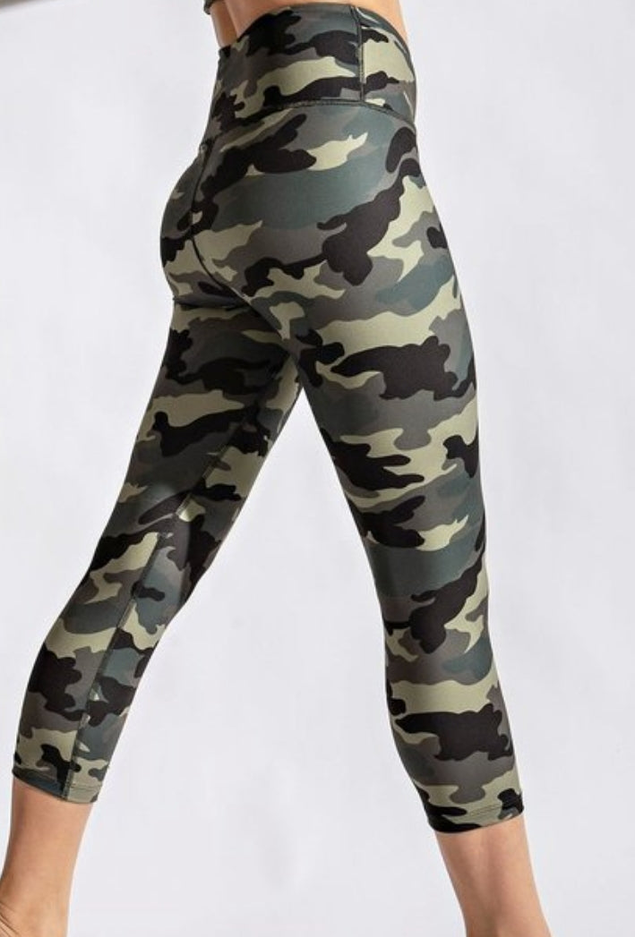 Camo Capri leggings