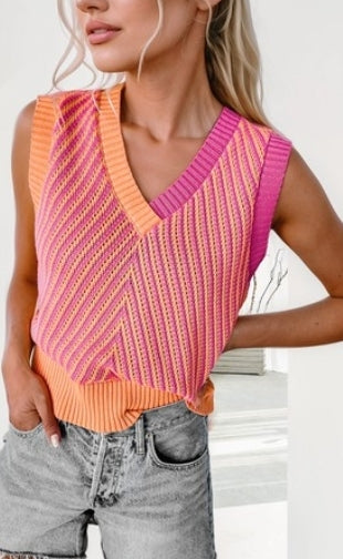 Contrast v-neck chevron vest