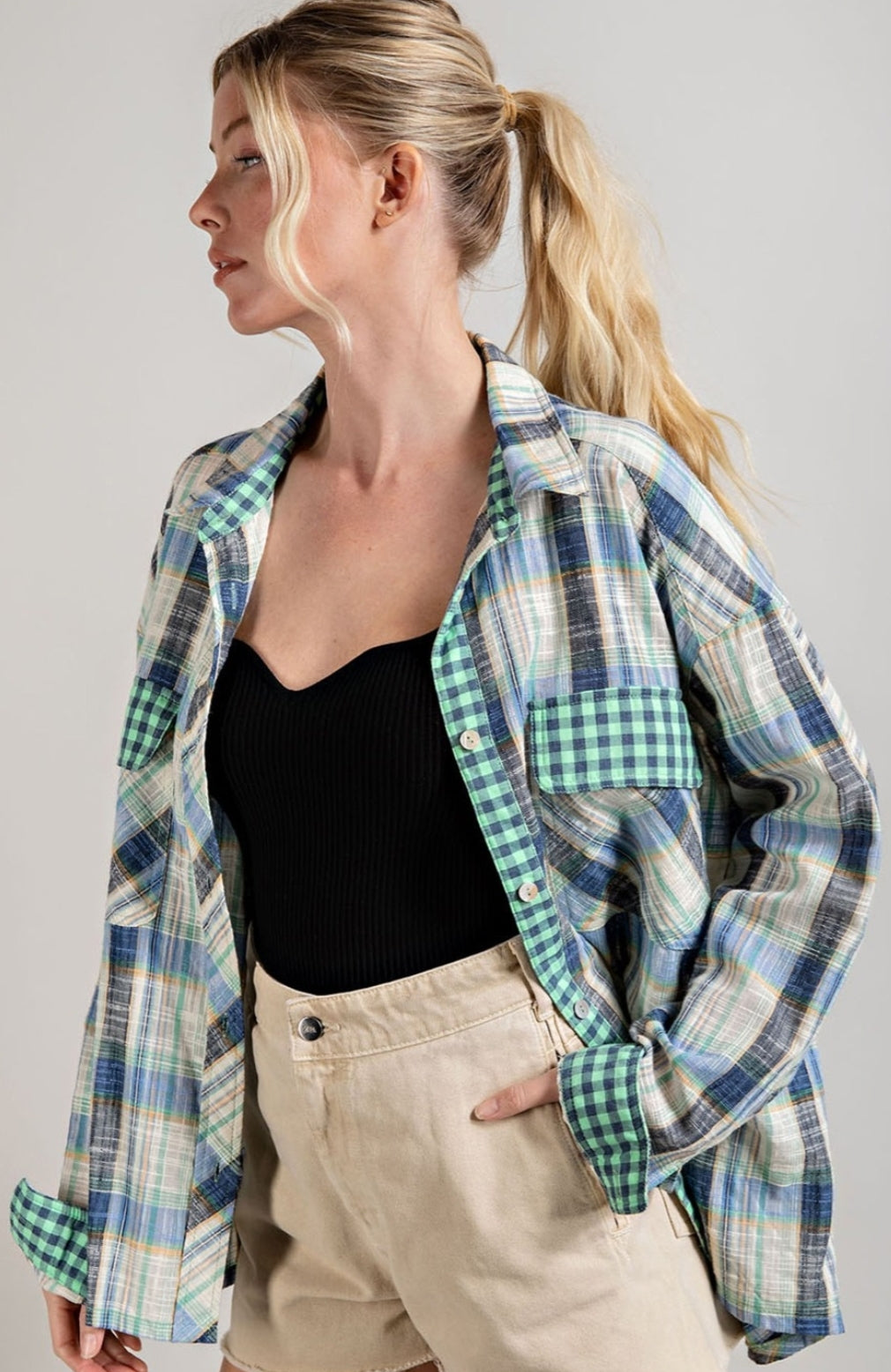 Colorblock contrast plaid button down shirt