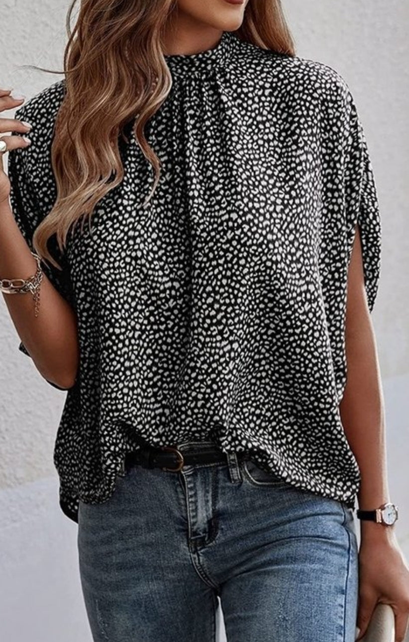 Cape Short Sleeve Loose Top