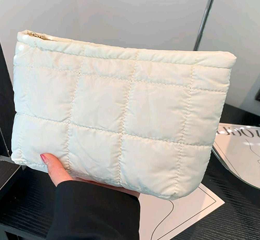 Puffer make-up bag