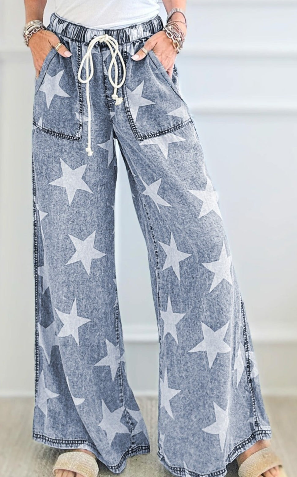 Star print wide leg pants