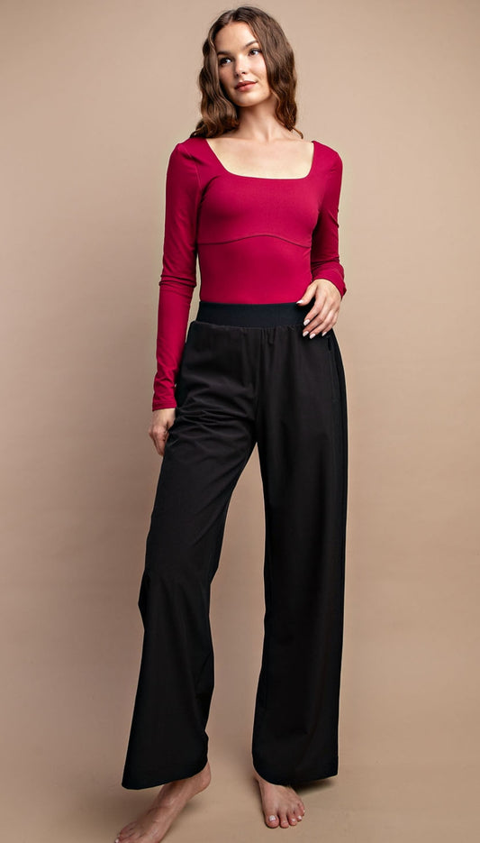 Stretch woven straight pants