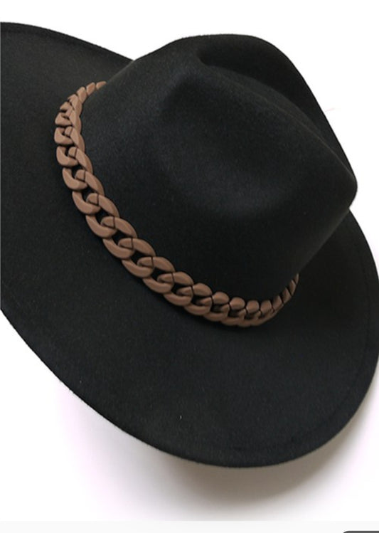 Wide brim fedora hat with matte chain