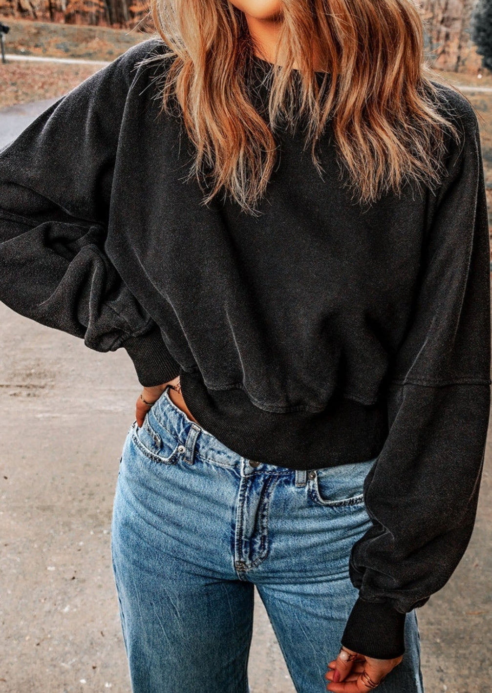 Acid washed open back sweatshirt