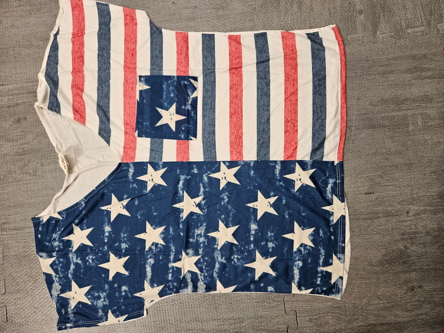 Star/stripe t-shirt w/pocket