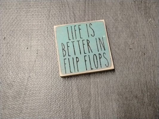 $4 sign