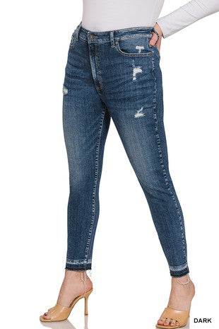 Highrise distressed croped jeans